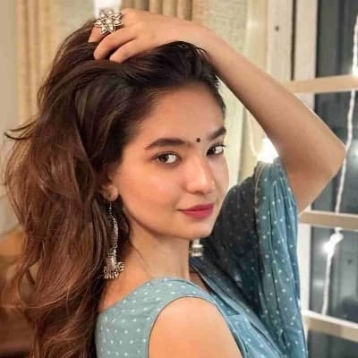 Anushka sen thumbnail