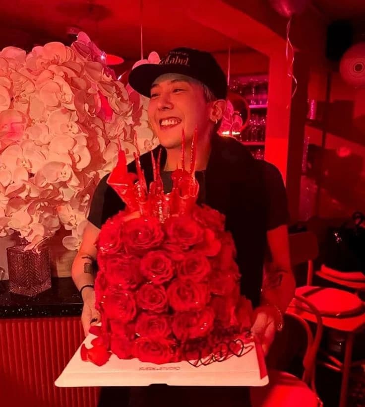 G-Dragon  thumbnail