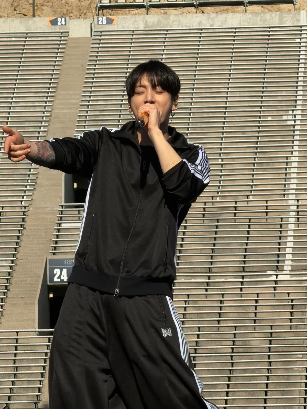 Jeon Jungkook thumbnail