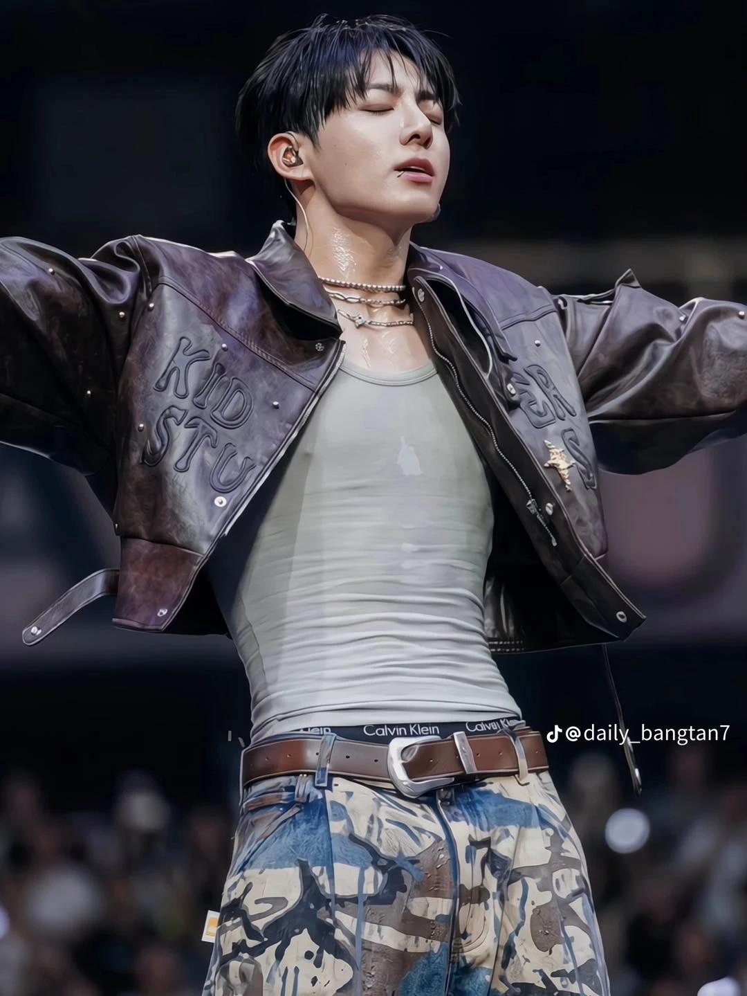 Jungkook (idol) thumbnail