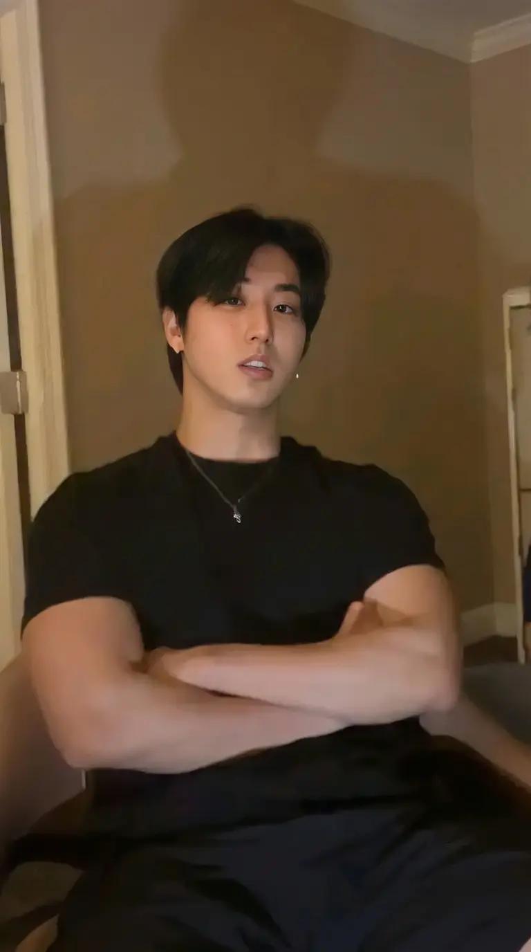 han ji sung thumbnail