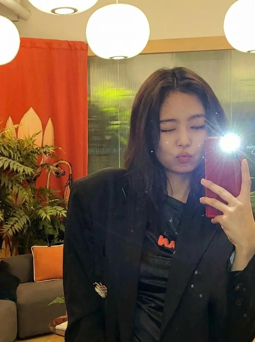 Jennie Kim thumbnail