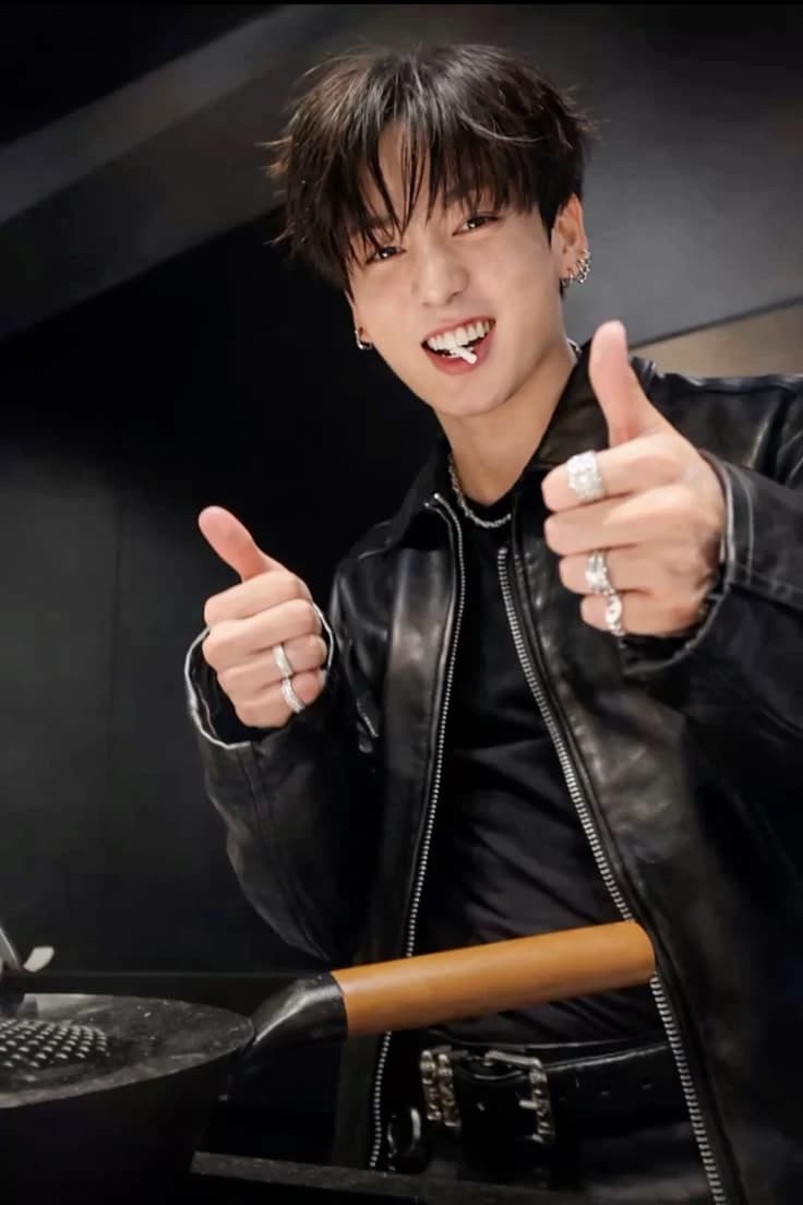 Jeon Jungkook thumbnail