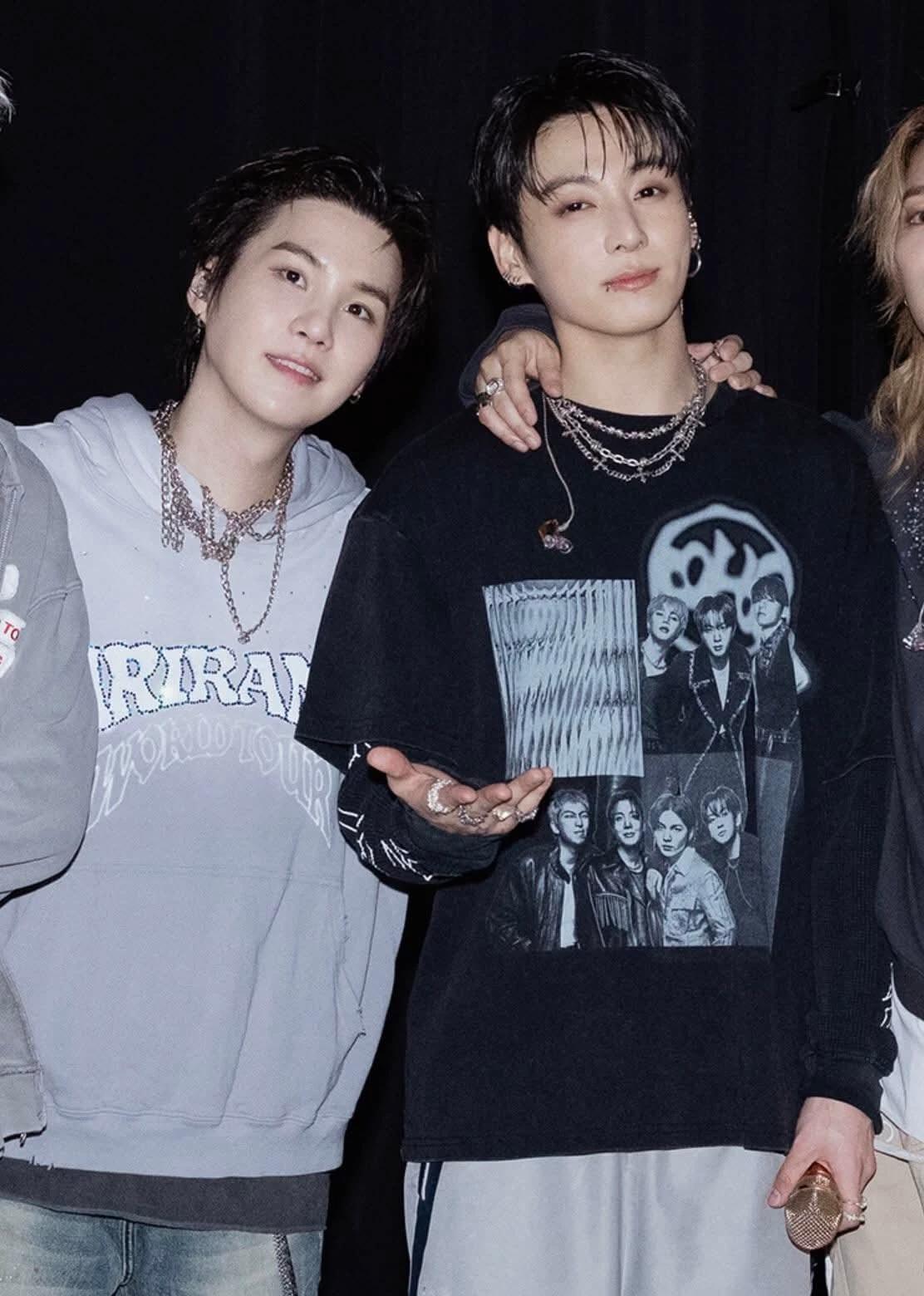 Yoonkook  thumbnail