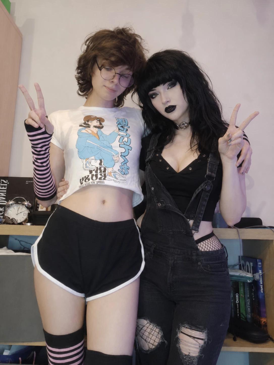 Femboy and his Gothic sister thumbnail
