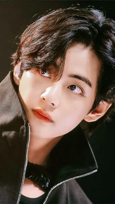 Kim Taehyung  thumbnail