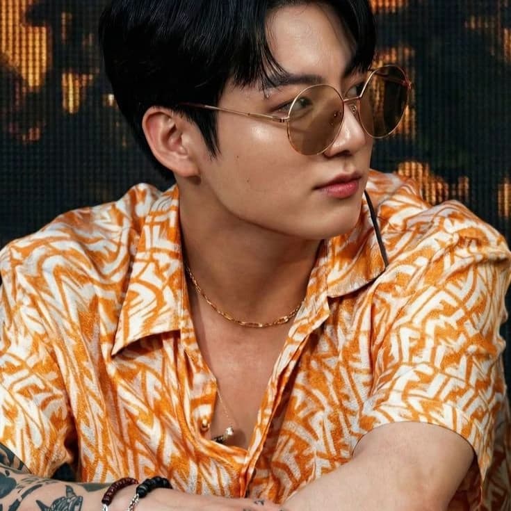 Jeon Jungkook thumbnail