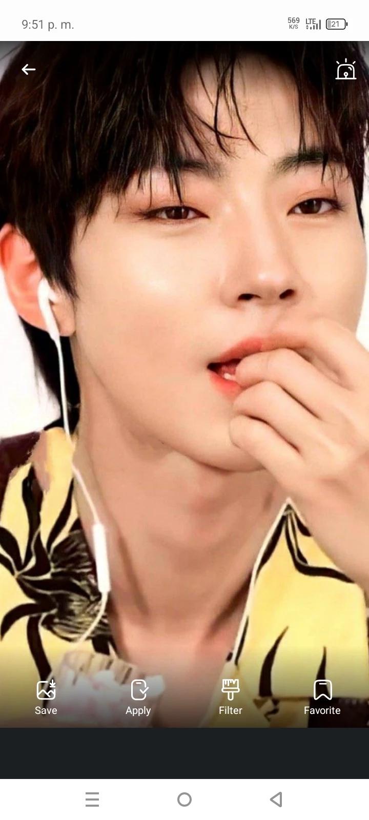 Laugh Leo (Hwang in yeop) vampire by human nerd BL thumbnail