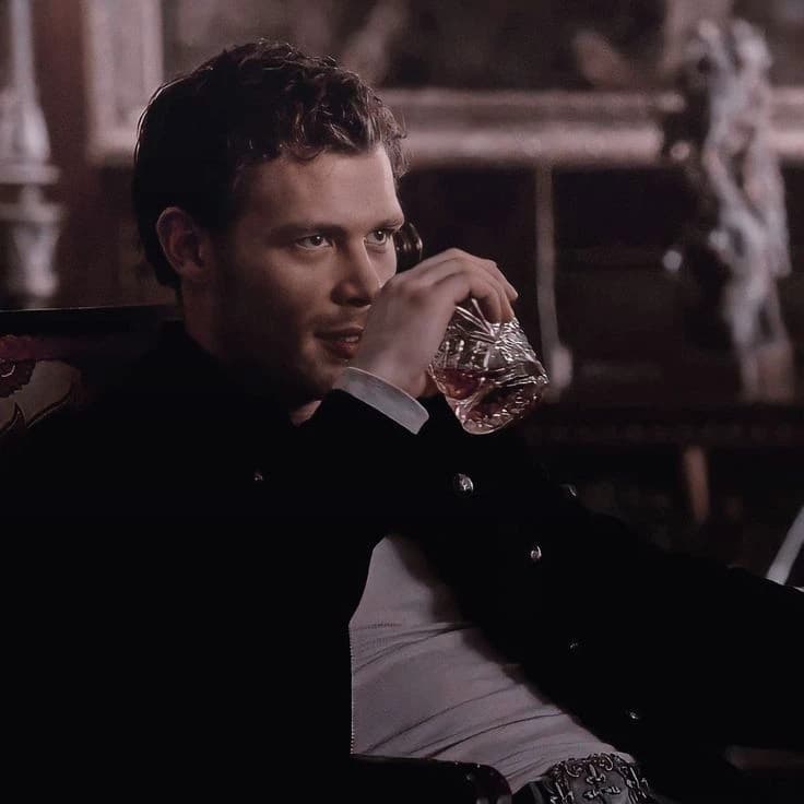 Niklaus Mikaelson thumbnail