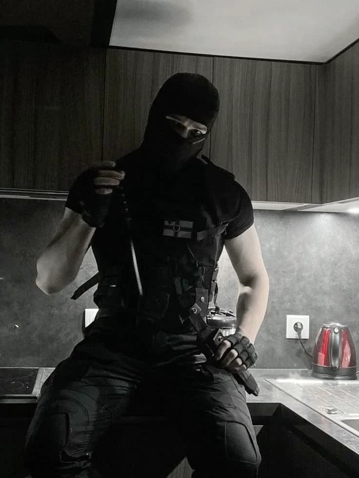 Alexander Blackwood thumbnail