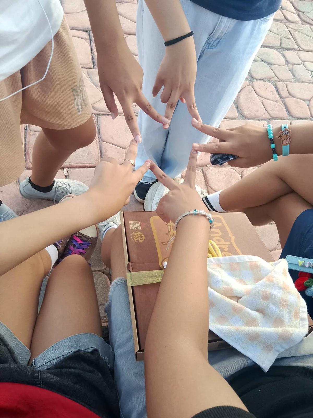 Friend Group thumbnail