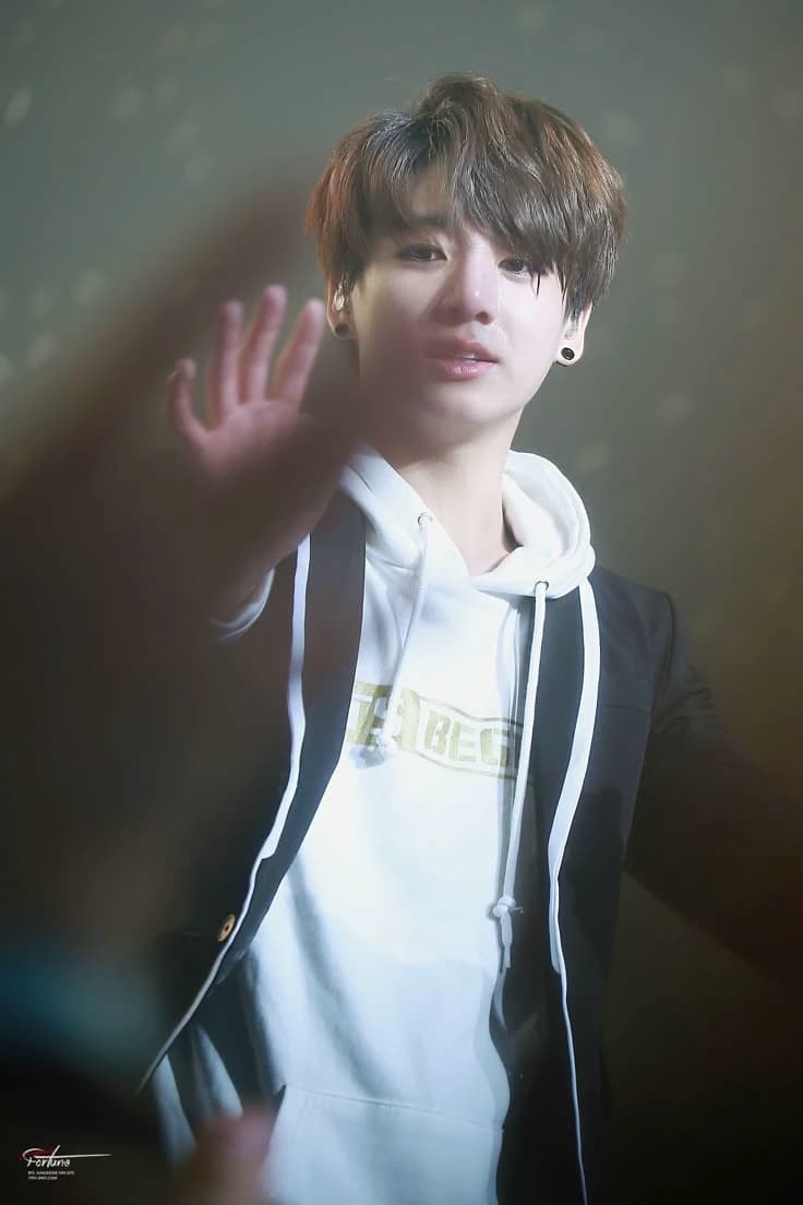 Jeon Jungkook thumbnail