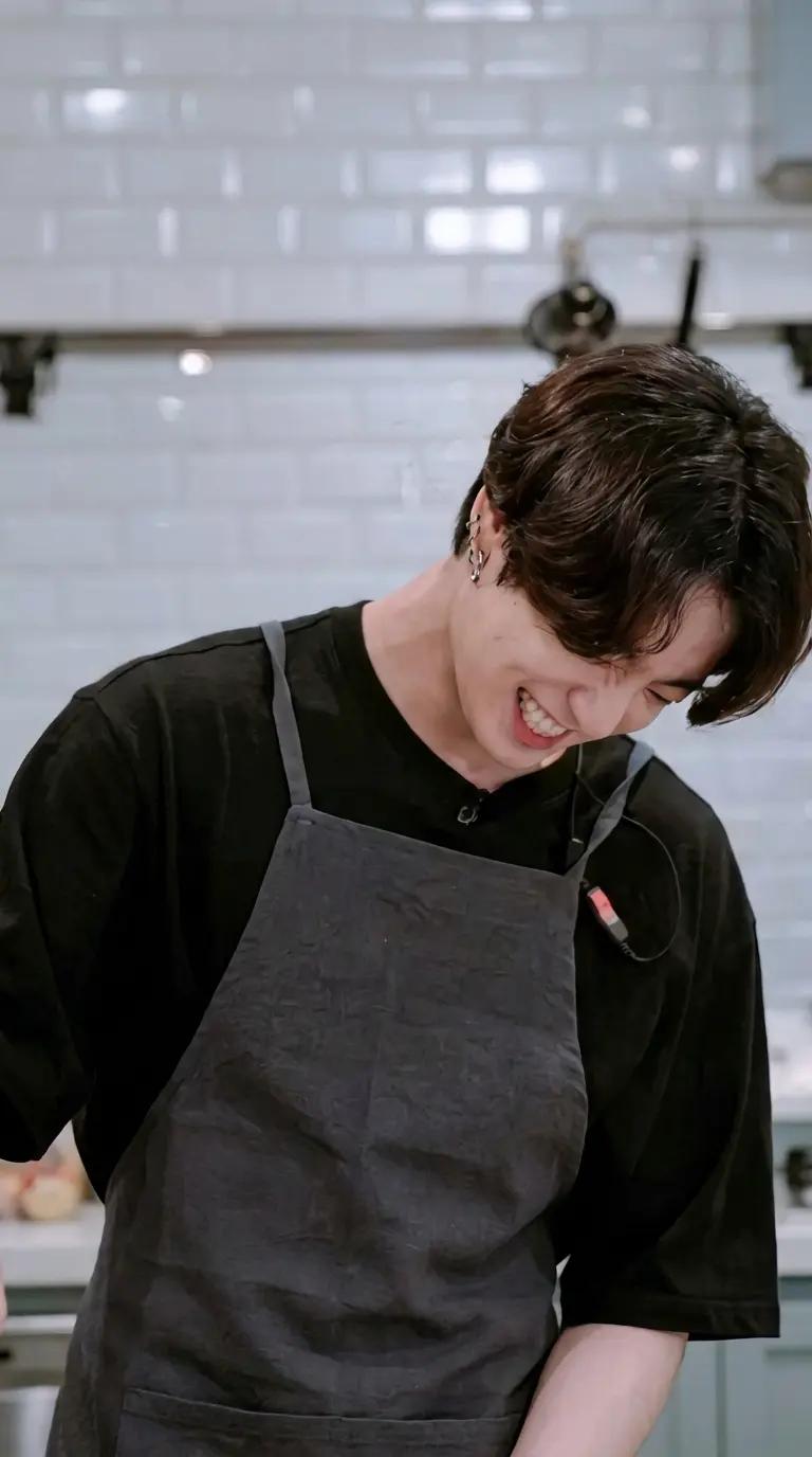 Jeon Jungkook thumbnail