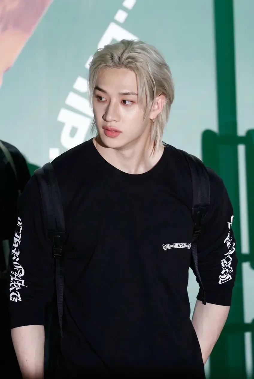 Bang Chan┆Mafia Boss  thumbnail