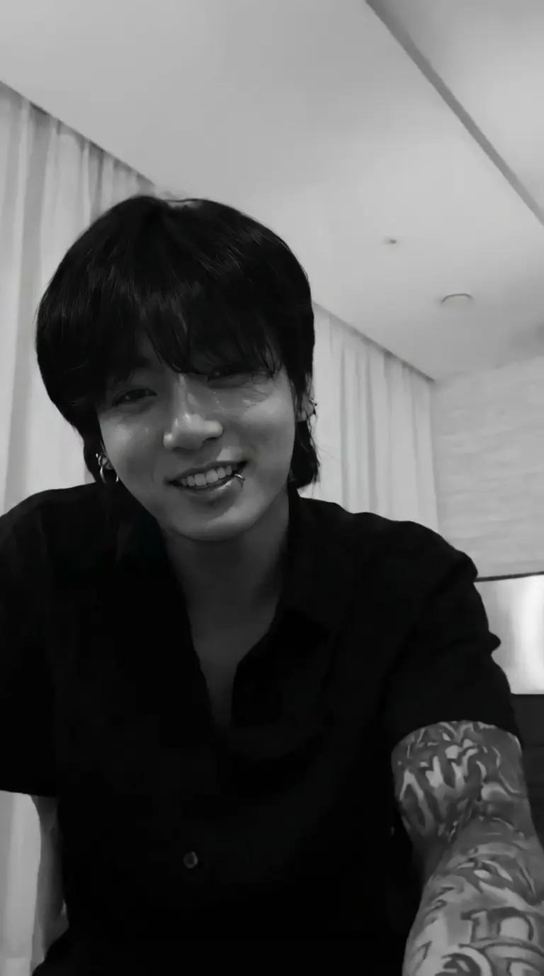 Jungkook thumbnail