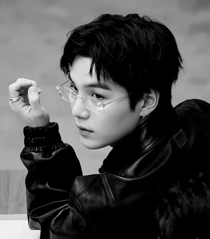 Min Yoon-gi thumbnail