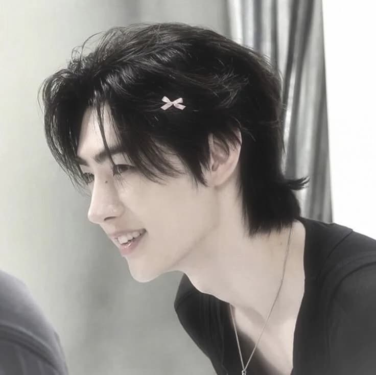 Sunghoon  thumbnail