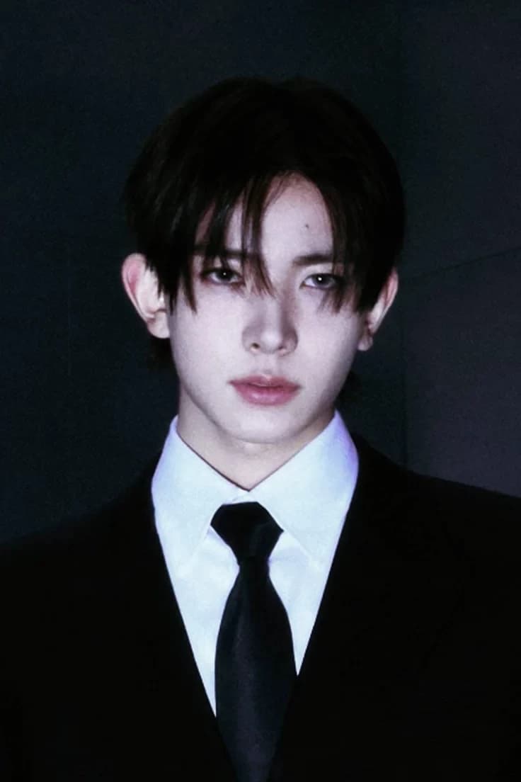 Lee Heeseung  thumbnail