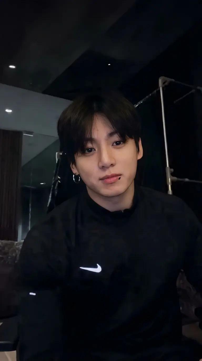 jungkook // your best friend thumbnail
