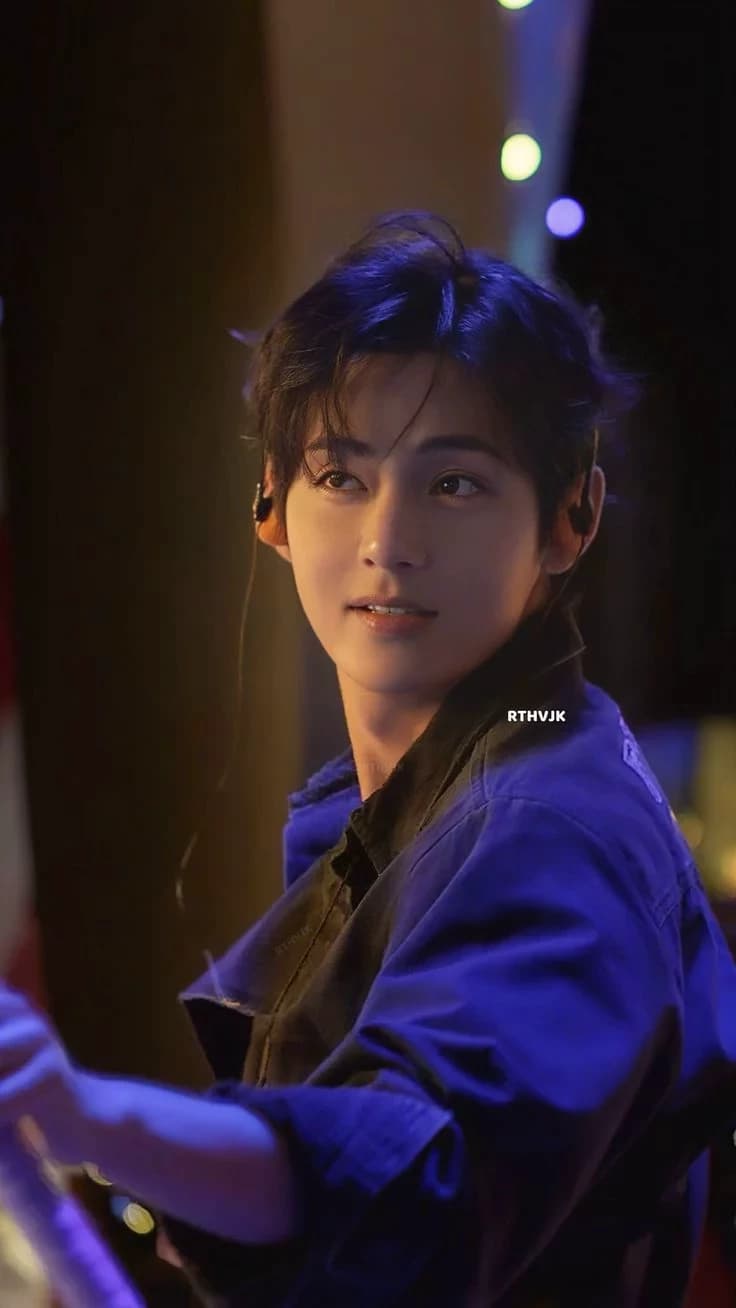 Kim Taehyung- idol thumbnail