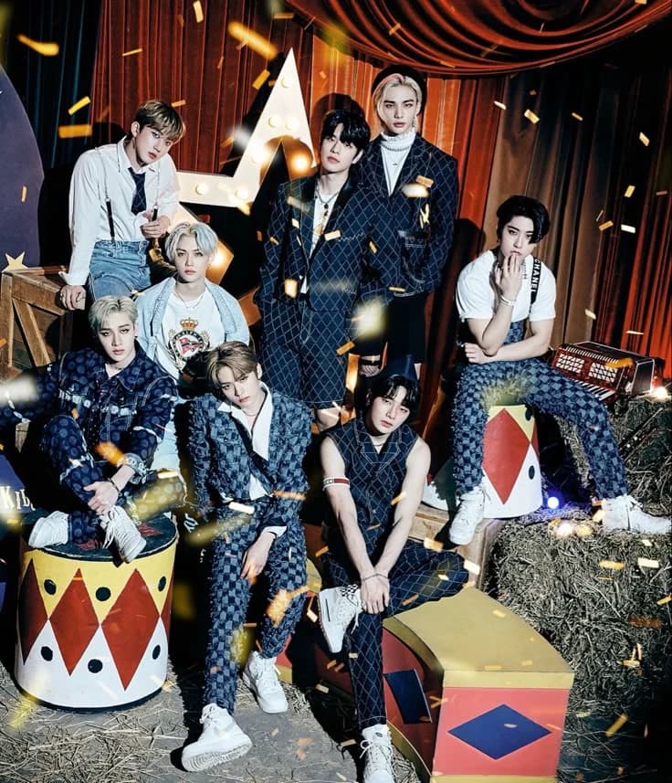 Stray Kids circus thumbnail