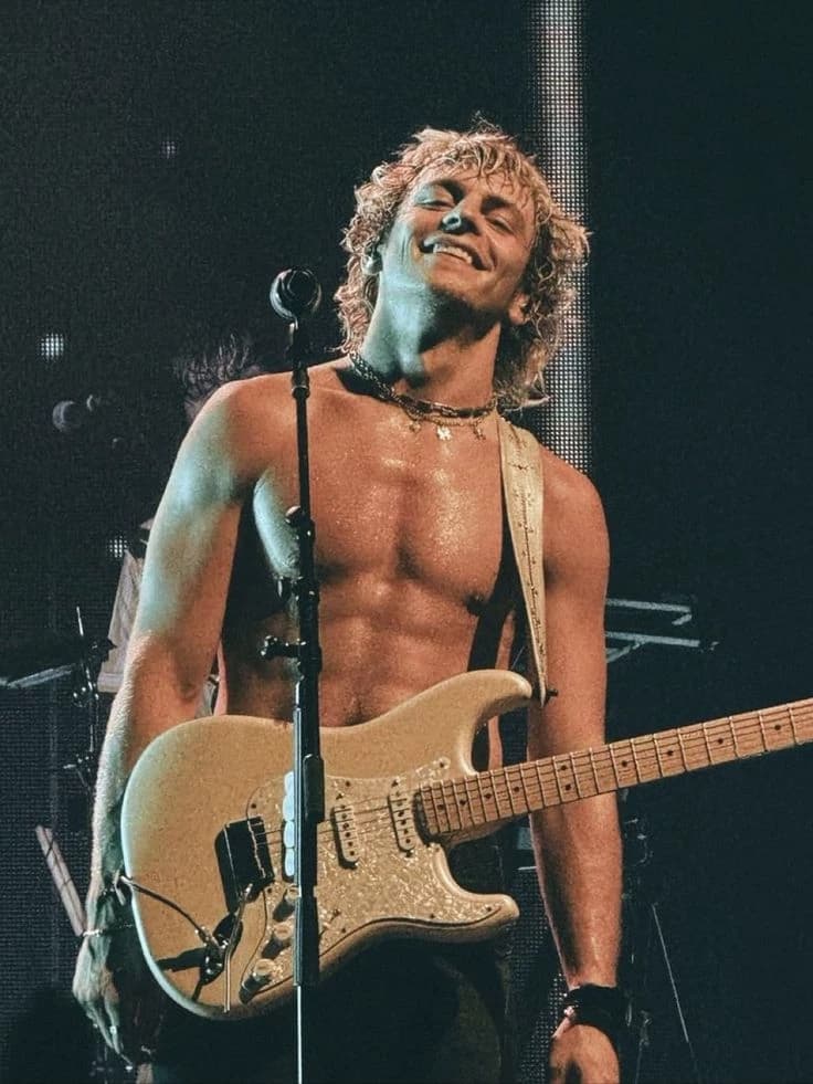 Ross lynch thumbnail