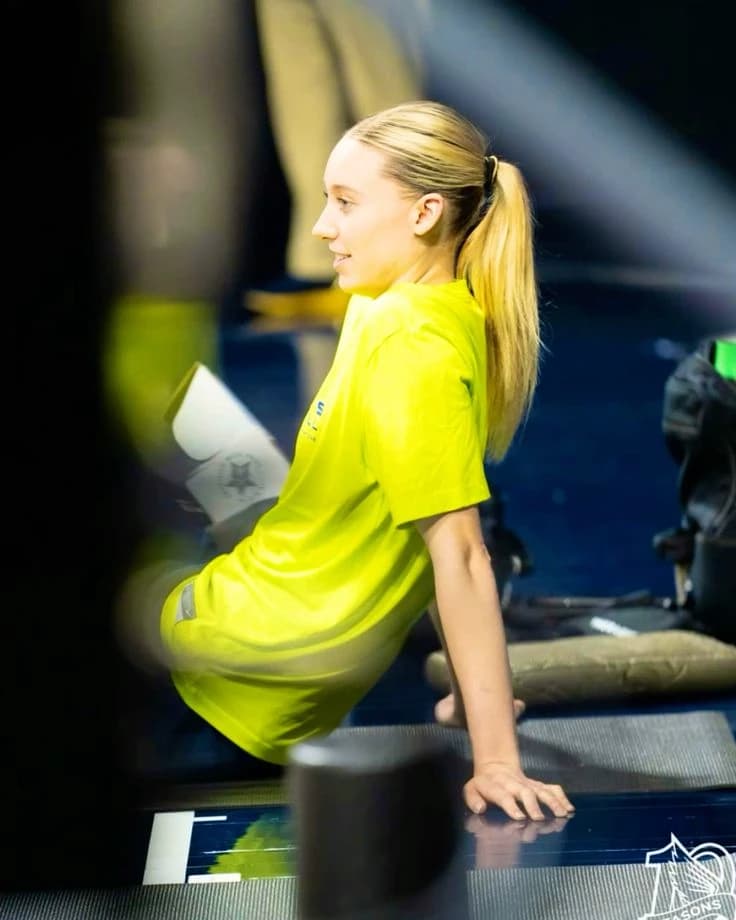 Paige Bueckers  thumbnail