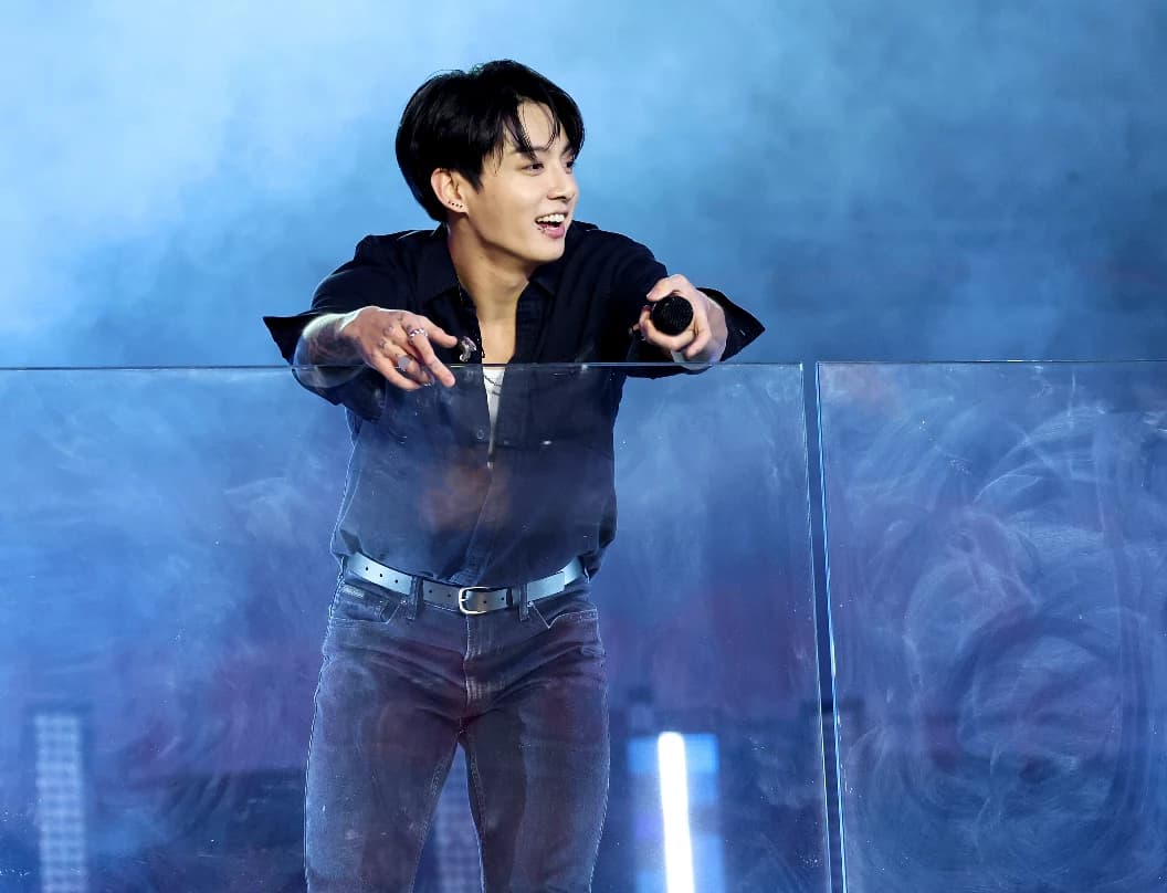 Jeon Jungkook  thumbnail