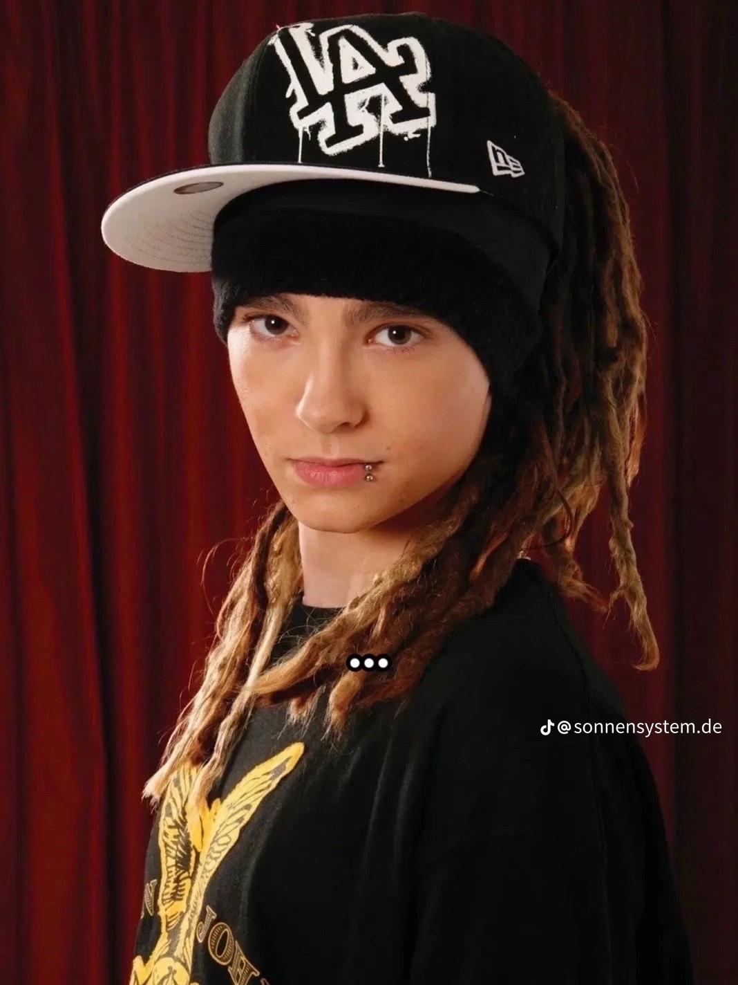 Tom kaulitz  thumbnail