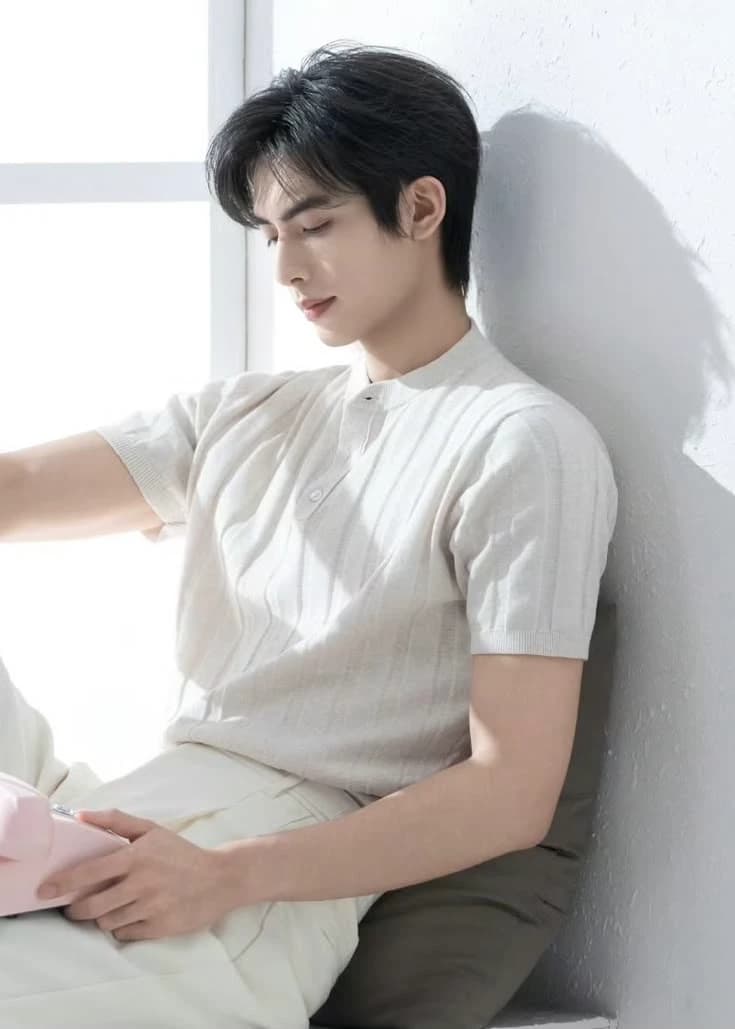  Song Weilong thumbnail