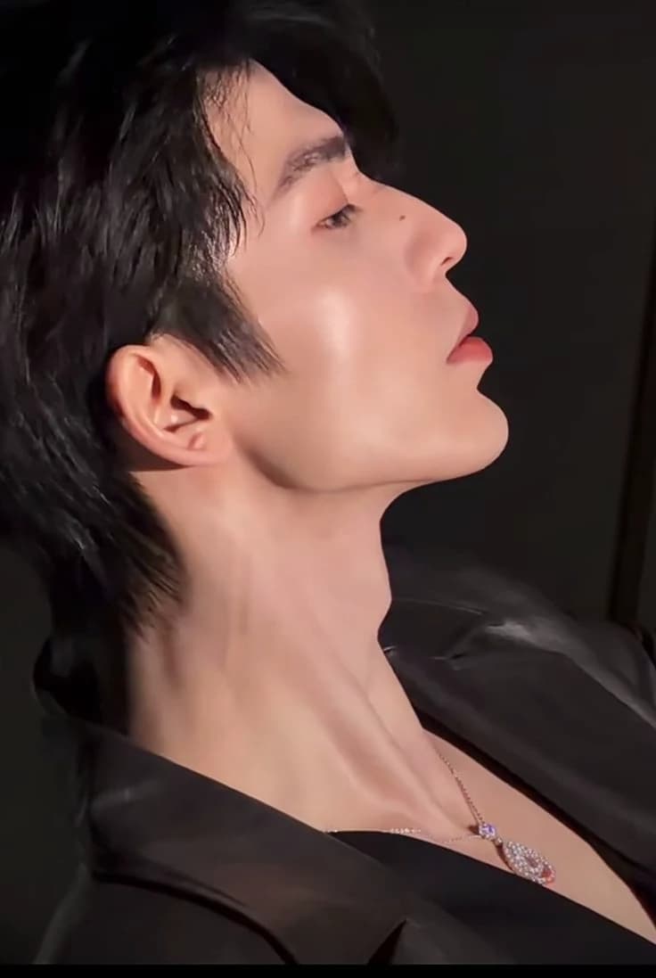 Zhang Linghe thumbnail
