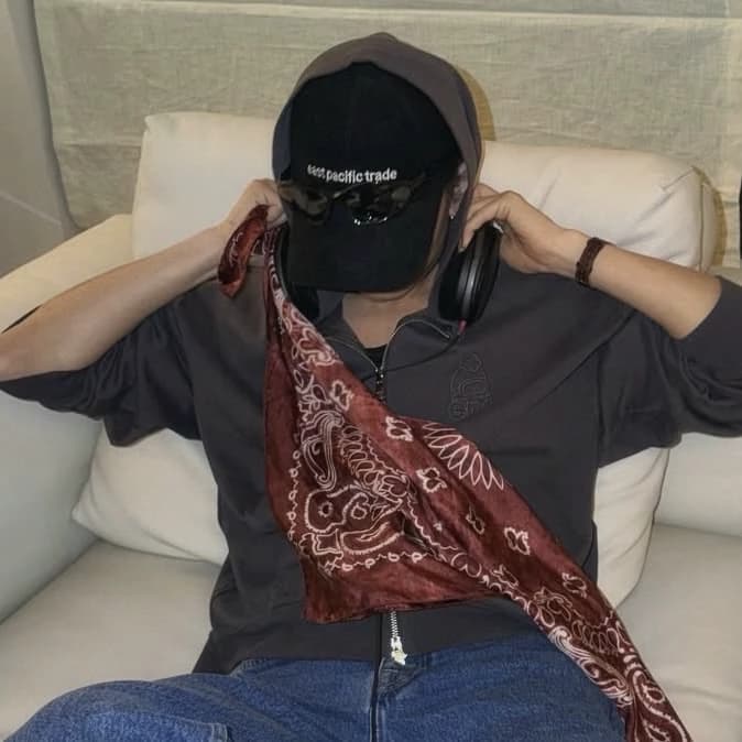 Lee Heeseung thumbnail