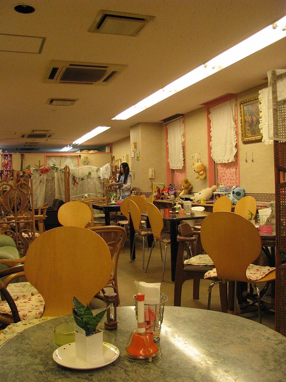 Japanese Maid Cafe thumbnail