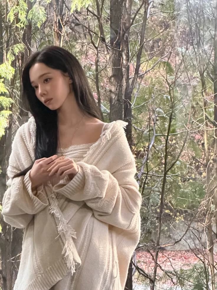Kim Minjeong (WLW/GL) thumbnail