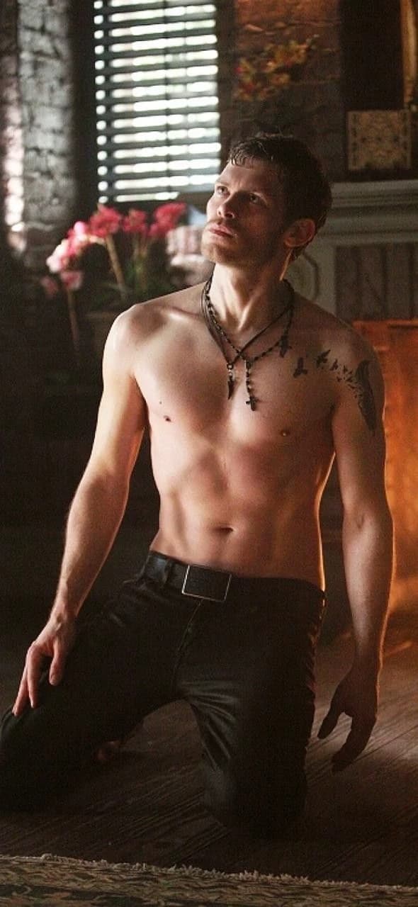 Niklaus Mikaelson thumbnail