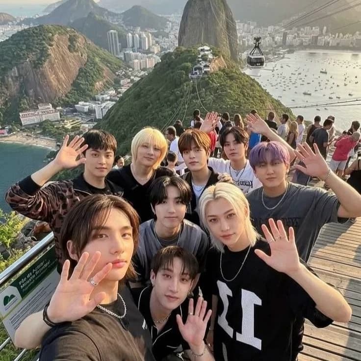 Stray kids-Bl thumbnail