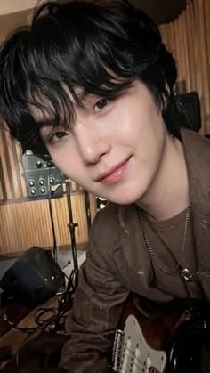 Min Yoongi thumbnail