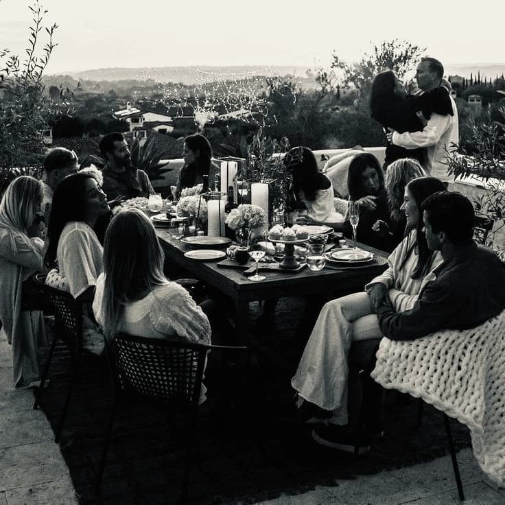 familia? thumbnail