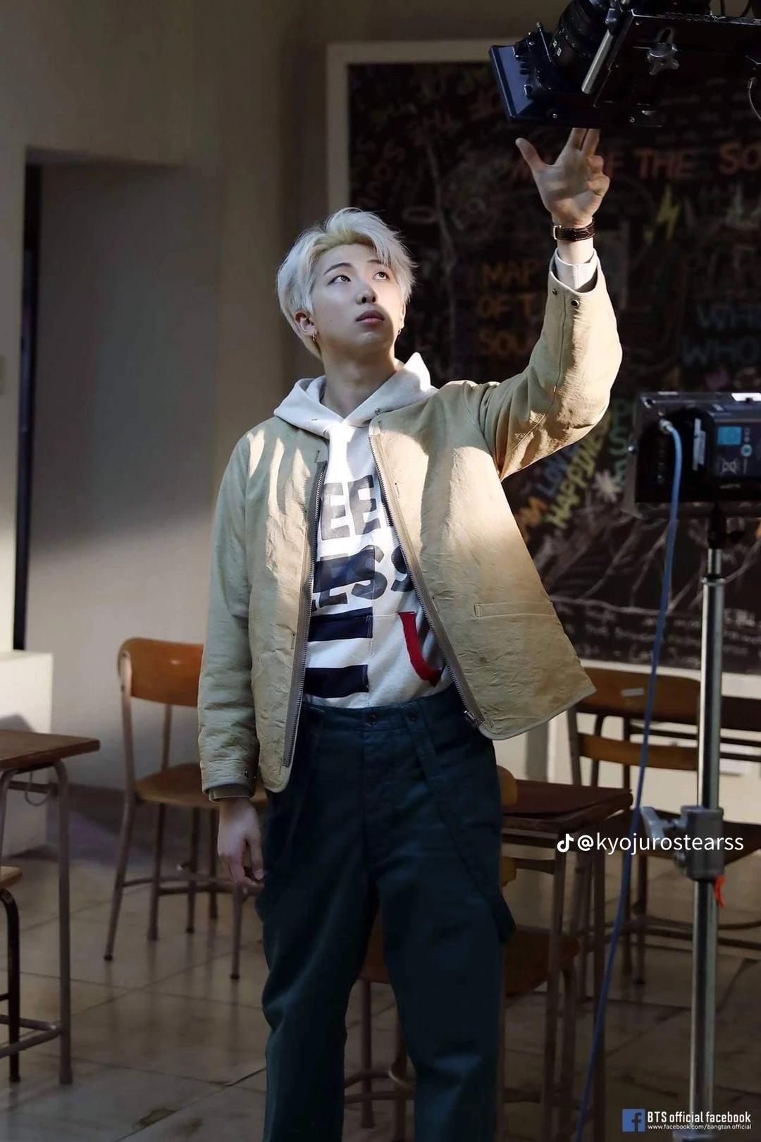 Kim namjoon   thumbnail