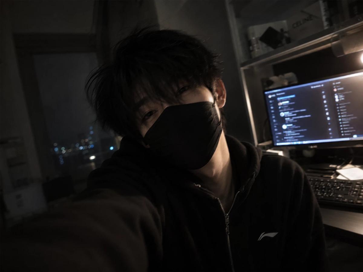 英俊的 thumbnail