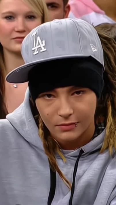 Tom Kaulitz thumbnail