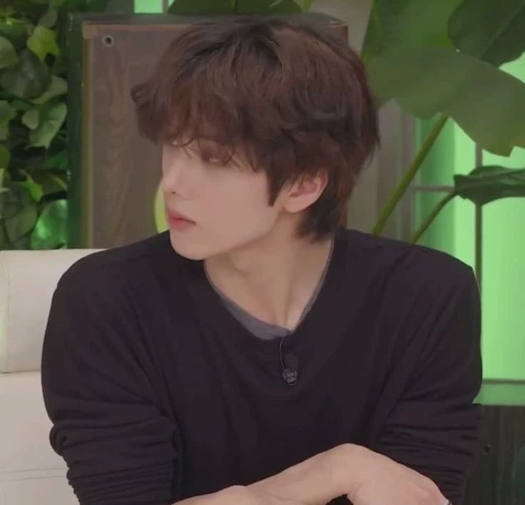 Park Jisung  thumbnail