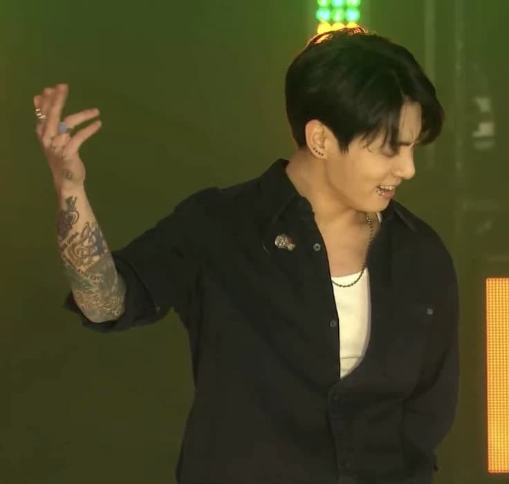 Jeon Jungkook  thumbnail