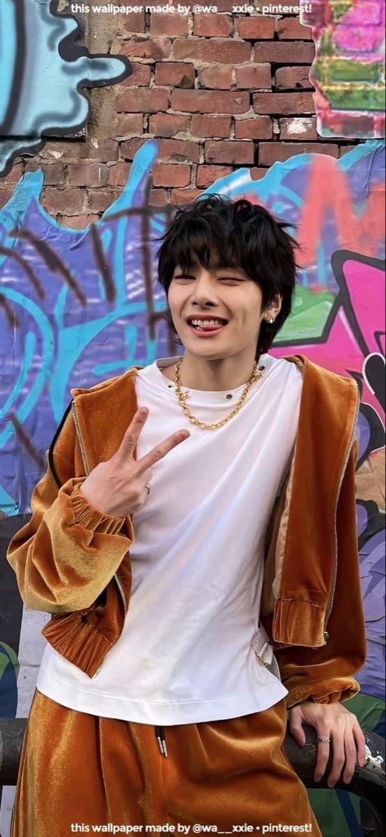 Jeongin - CHANIN thumbnail