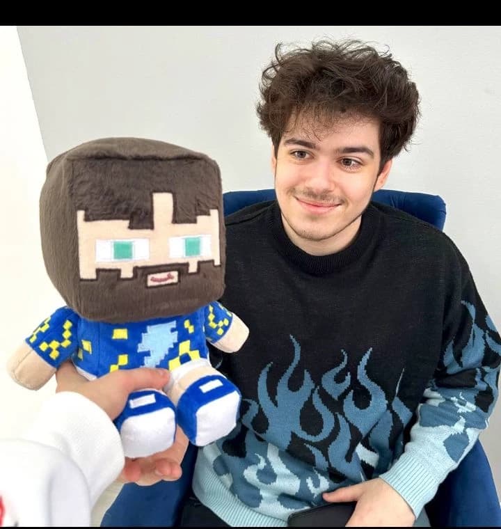 Артур Хумарян (FixPlay) thumbnail