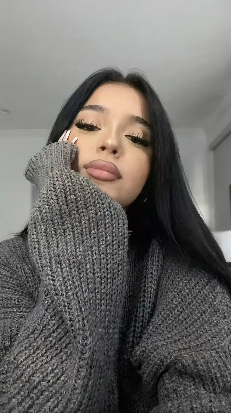 Bella thumbnail