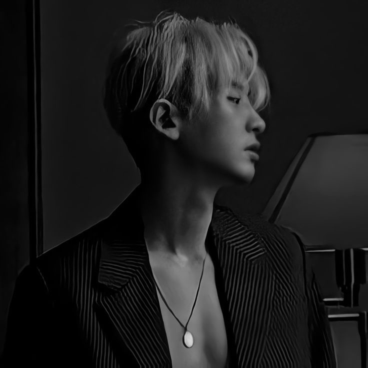 Park Chanyeol thumbnail