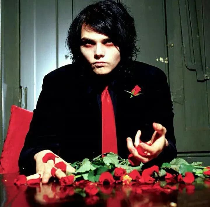 Gerard Way thumbnail