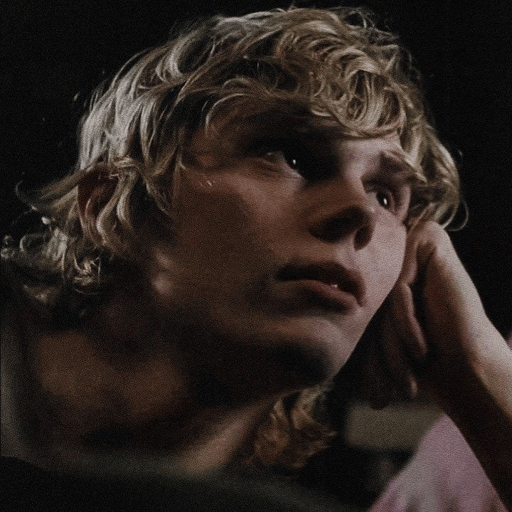 Tate Langdon thumbnail