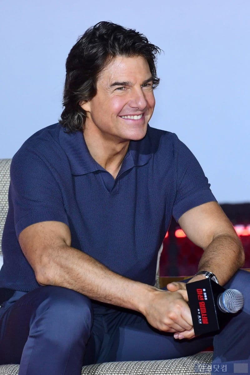 Tom Cruise thumbnail
